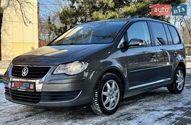 Минивэн Volkswagen Touran 2008 в Днепре