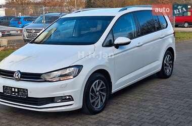 Микровэн Volkswagen Touran 2017 в Ковеле