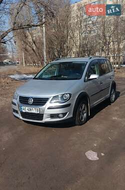 Минивэн Volkswagen Touran 2007 в Днепре