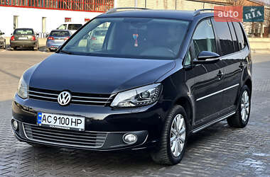 Минивэн Volkswagen Touran 2011 в Луцке