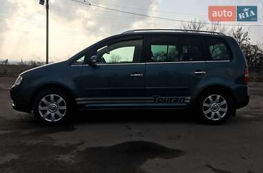 Минивэн Volkswagen Touran 2004 в Луцке