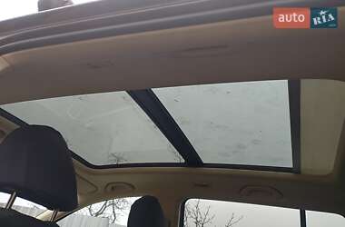 Мінівен Volkswagen Touran 2011 в 