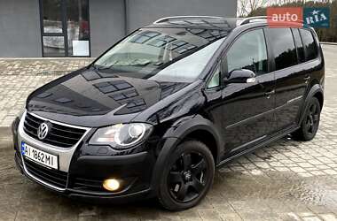 Мінівен Volkswagen Touran 2008 в Новояворівську