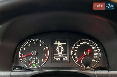 Минивэн Volkswagen Touran 2011 в 