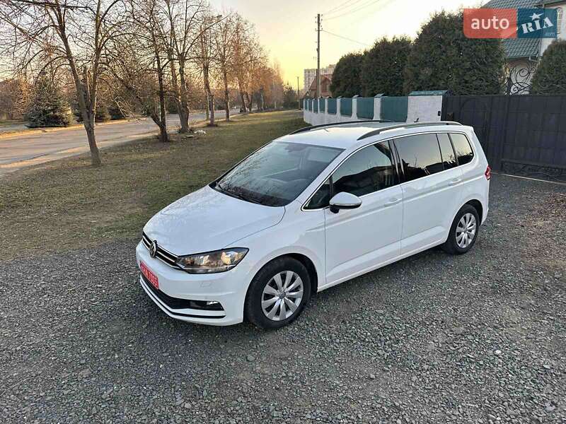 Микровэн Volkswagen Touran 2019 в Луцке