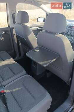 Минивэн Volkswagen Touran 2007 в Полтаве