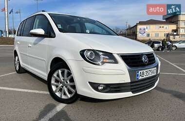 Мінівен Volkswagen Touran 2009 в Вінниці