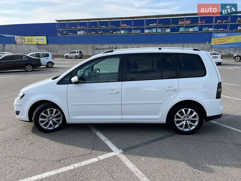 Мінівен Volkswagen Touran 2009 в Вінниці