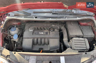 Минивэн Volkswagen Touran 2005 в 