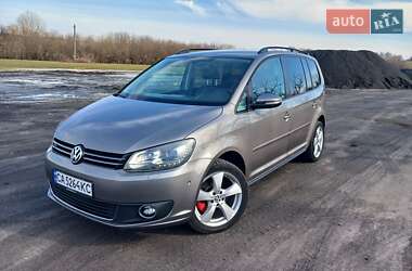 Мінівен Volkswagen Touran 2011 в Смілі