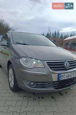 Мінівен Volkswagen Touran 2007 в Тернополі