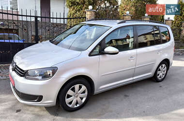 Минивэн Volkswagen Touran 2011 в Виннице