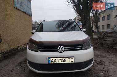 Минивэн Volkswagen Touran 2011 в Киеве