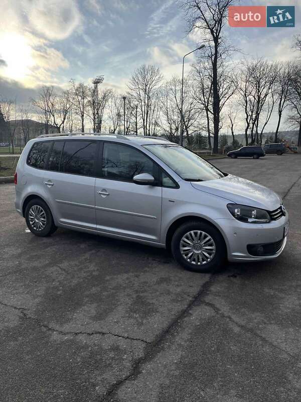 Минивэн Volkswagen Touran 2013 в Краматорске
