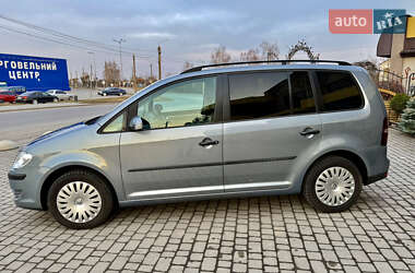 Мінівен Volkswagen Touran 2008 в 