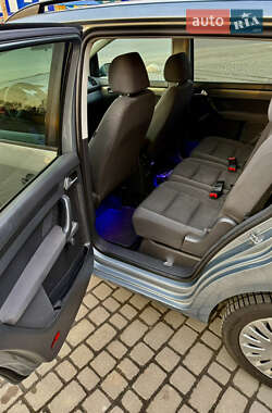 Мінівен Volkswagen Touran 2008 в 