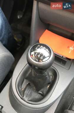 Мінівен Volkswagen Touran 2003 в 