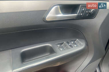 Минивэн Volkswagen Touran 2008 в 