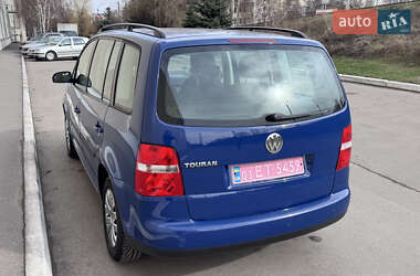 Минивэн Volkswagen Touran 2003 в 