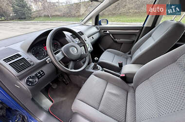 Минивэн Volkswagen Touran 2003 в 