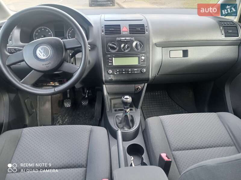 Минивэн Volkswagen Touran 2003 в Киеве