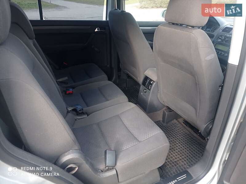 Минивэн Volkswagen Touran 2003 в Киеве