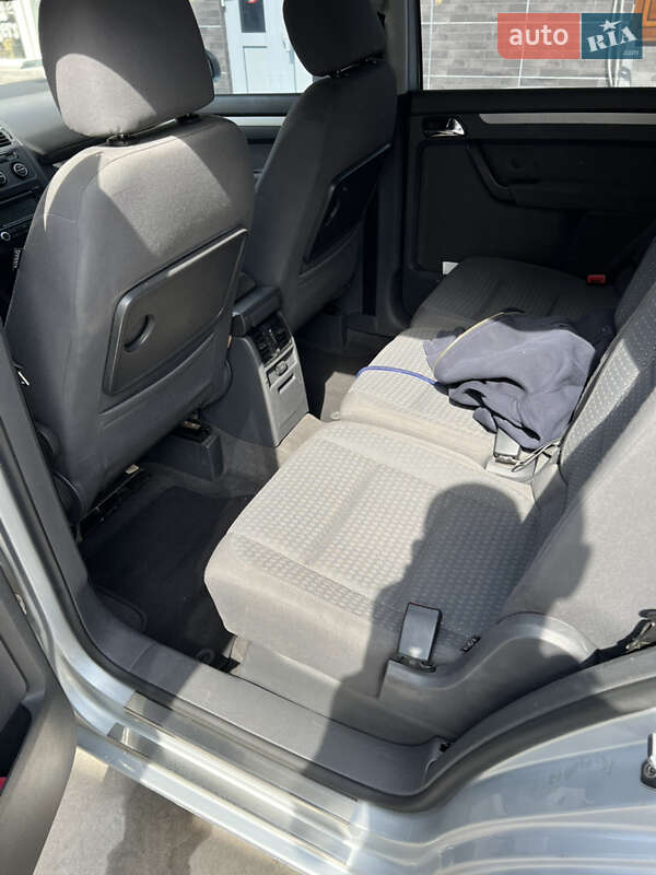 Минивэн Volkswagen Touran 2005 в Чернигове