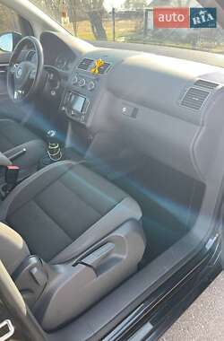Минивэн Volkswagen Touran 2015 в 