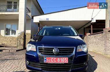 Мінівен Volkswagen Touran 2008 в 