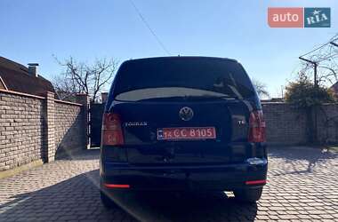 Мінівен Volkswagen Touran 2008 в 