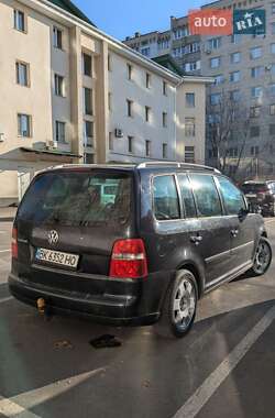 Мінівен Volkswagen Touran 2003 в 