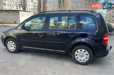 Минивэн Volkswagen Touran 2005 в 