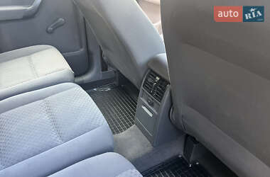 Минивэн Volkswagen Touran 2005 в 