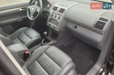 Минивэн Volkswagen Touran 2009 в 