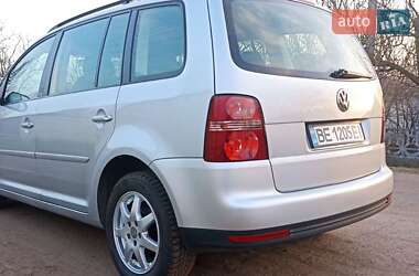 Мінівен Volkswagen Touran 2008 в 