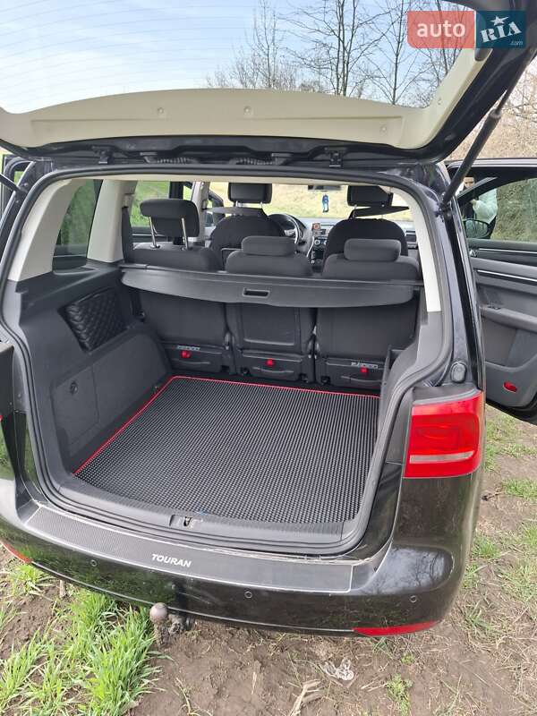 Мінівен Volkswagen Touran 2013 в Подільську