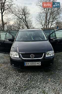 Мінівен Volkswagen Touran 2005 в 