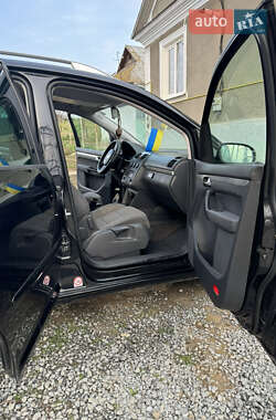 Мінівен Volkswagen Touran 2005 в 
