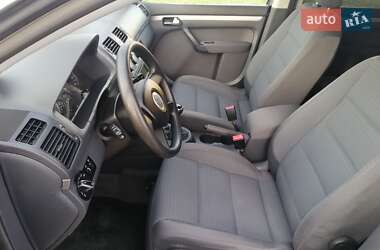 Минивэн Volkswagen Touran 2004 в 