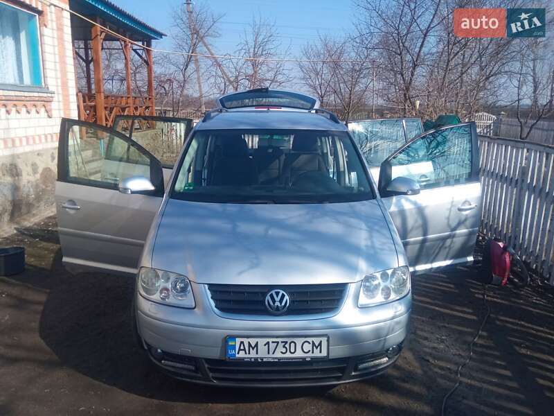 Volkswagen Touran 2005