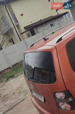 Мінівен Volkswagen Touran 2007 в 