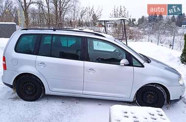 Мінівен Volkswagen Touran 2005 в 