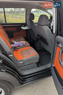 Мінівен Volkswagen Touran 2008 в 