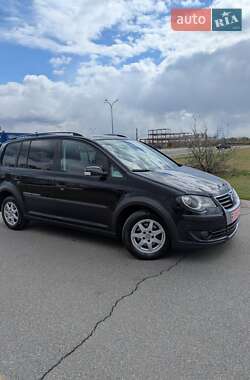 Мінівен Volkswagen Touran 2008 в 