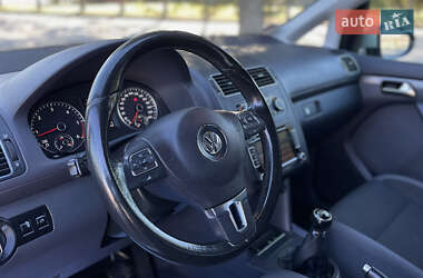 Минивэн Volkswagen Touran 2010 в 