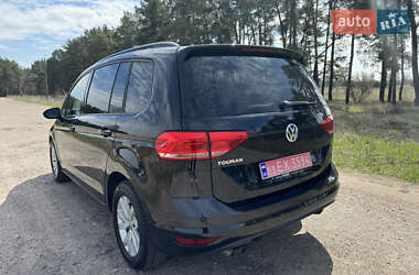 Микровэн Volkswagen Touran 2020 в 
