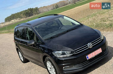 Микровэн Volkswagen Touran 2020 в 