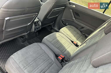 Микровэн Volkswagen Touran 2020 в 