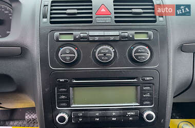 Минивэн Volkswagen Touran 2005 в 