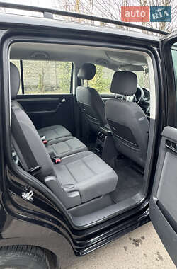 Мінівен Volkswagen Touran 2005 в 